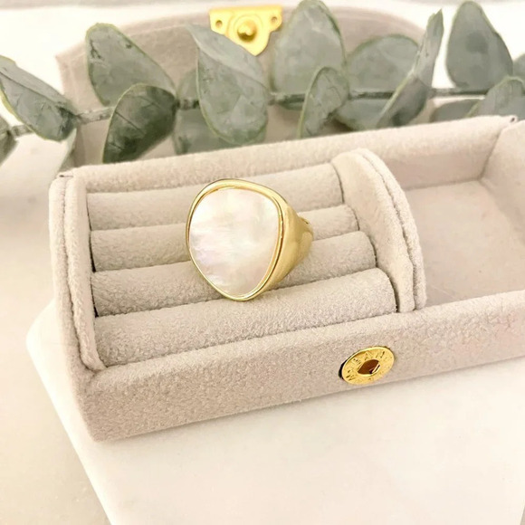 925 Sterling Silver Chunky Mother of Pearl Gold Statement Ring Thick Large Ring - Picture 3 of 8